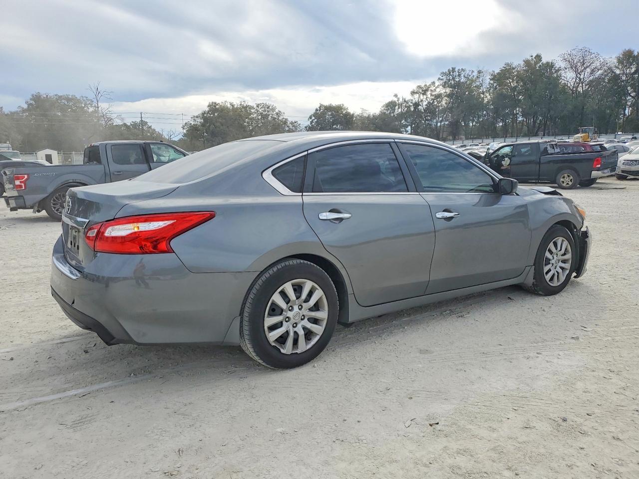 2016 NISSAN ALTIMA
