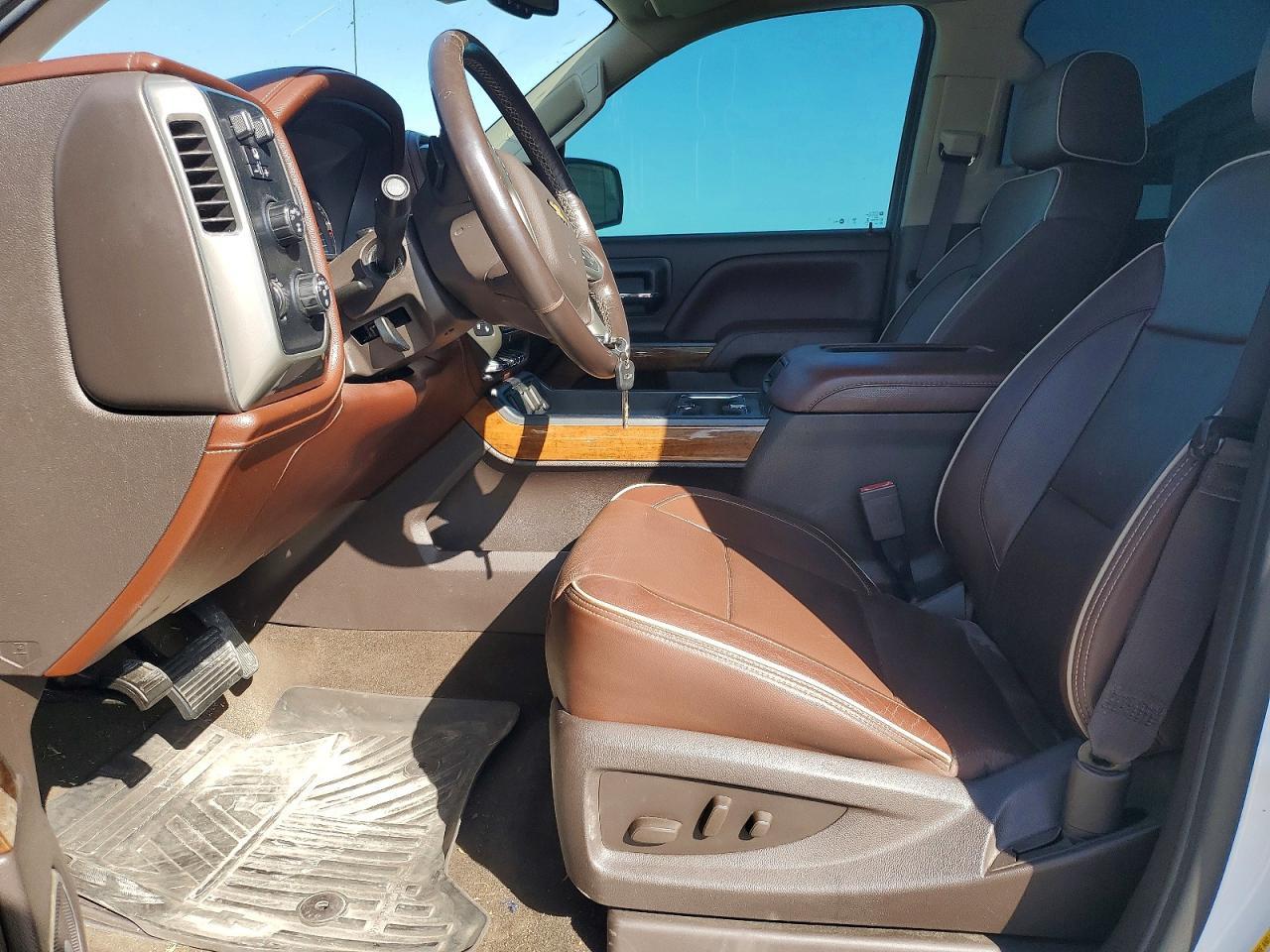 2018 CHEVROLET Silverado