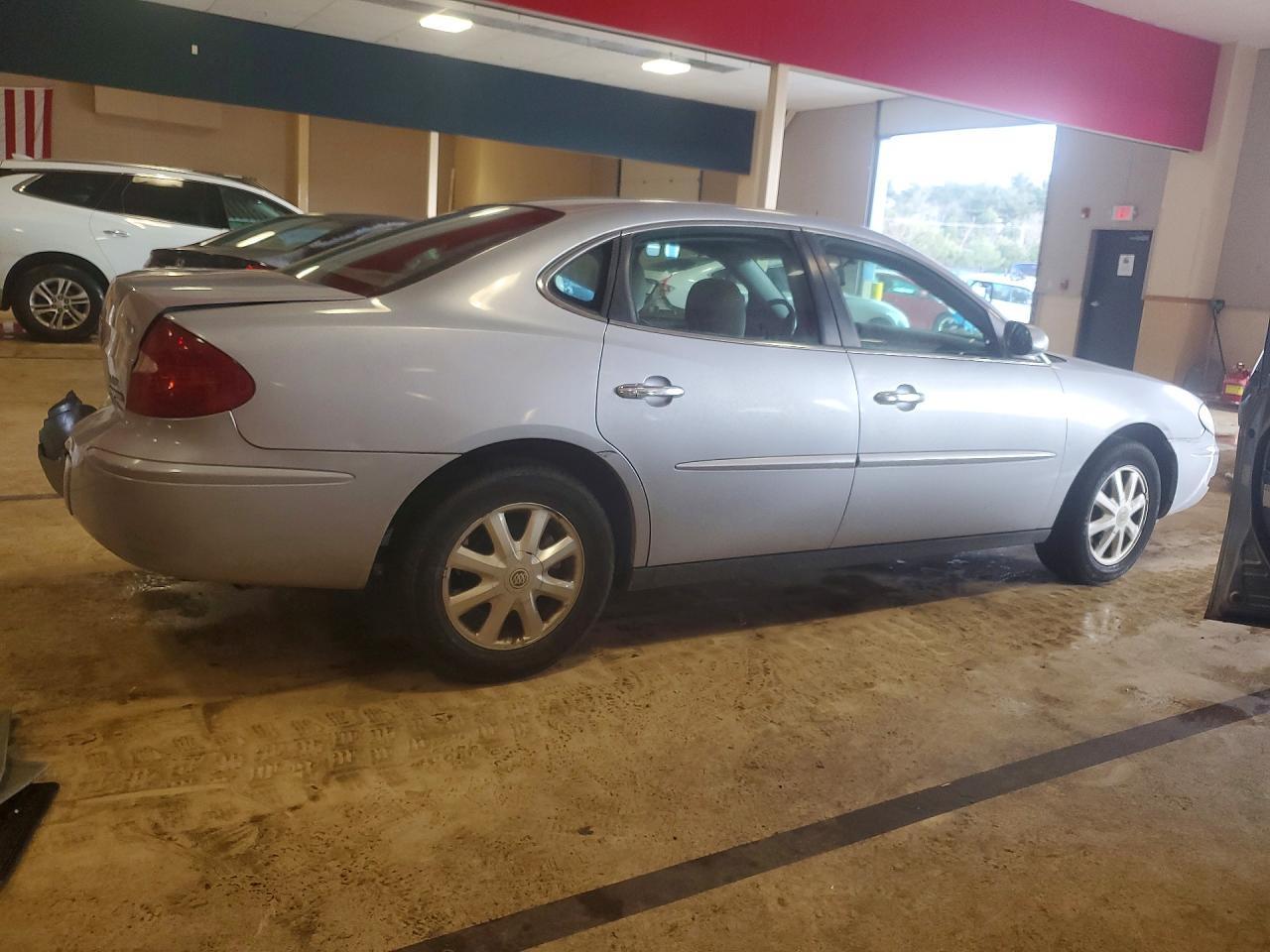 2005 BUICK LACROSSE