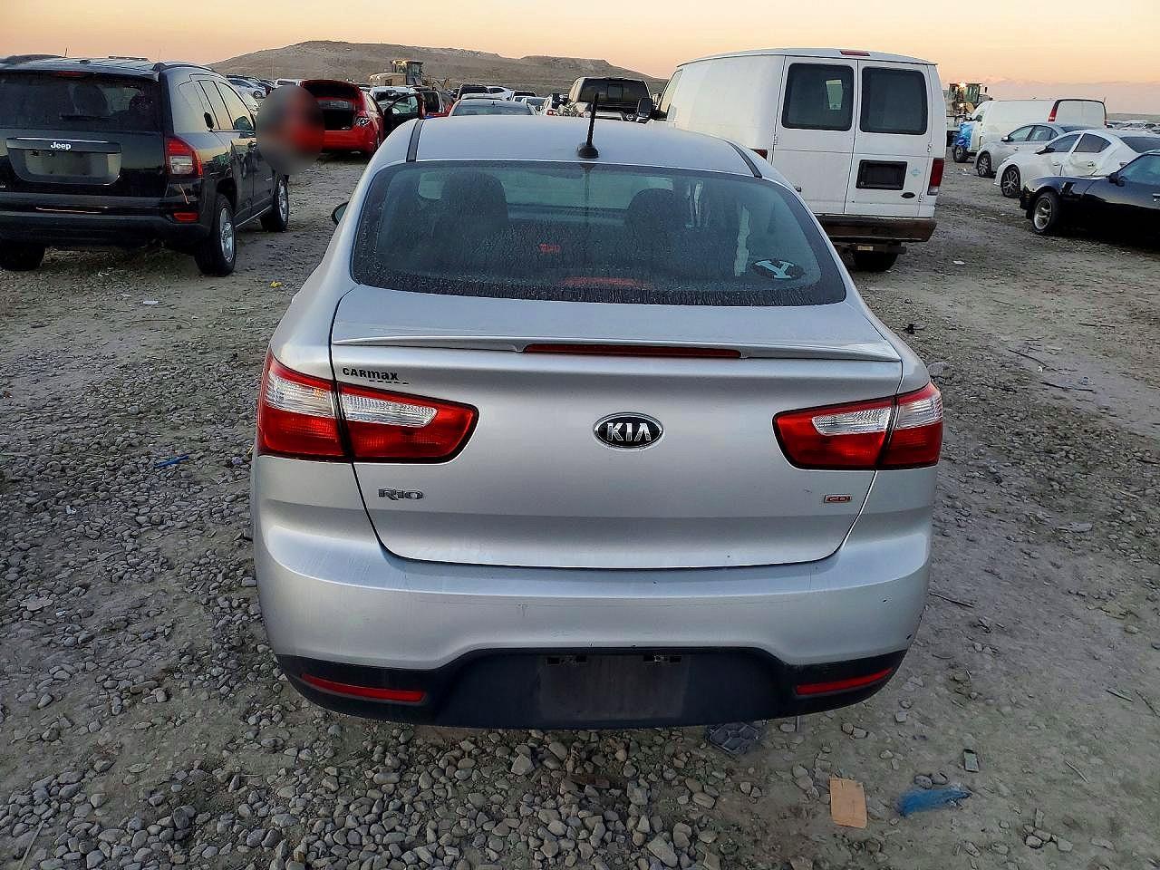 2015 KIA RIO