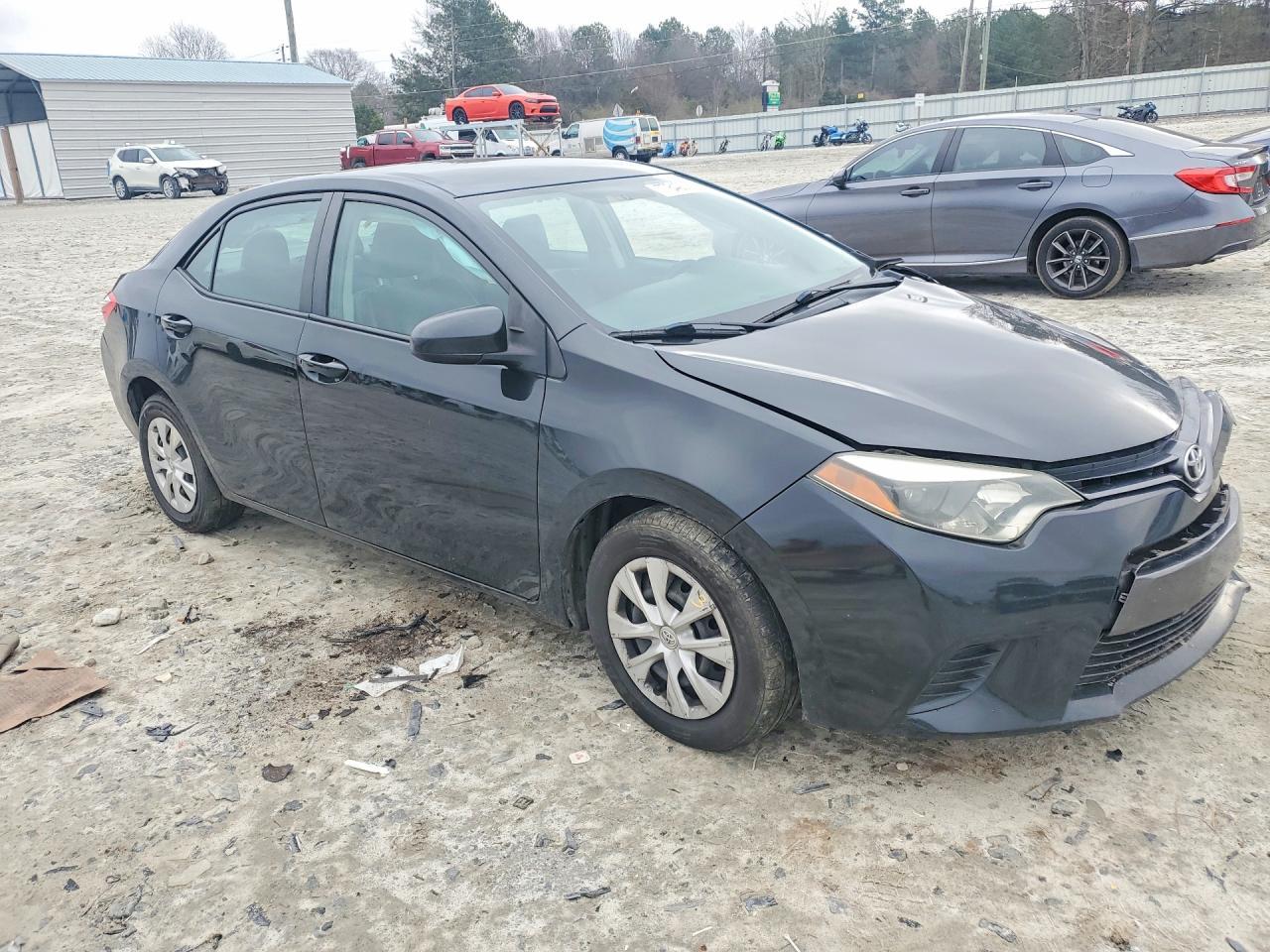 2015 TOYOTA COROLLA