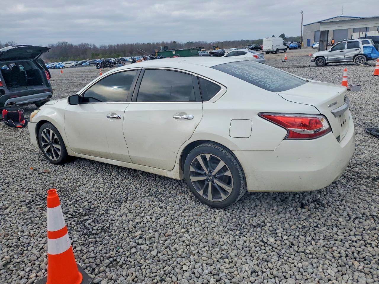 2014 NISSAN ALTIMA