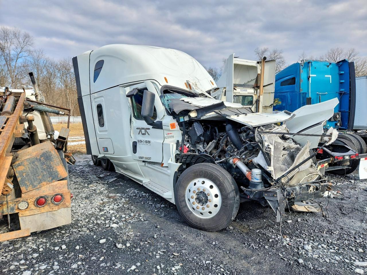2023 FREIGHTLINER CASCADIA 126
