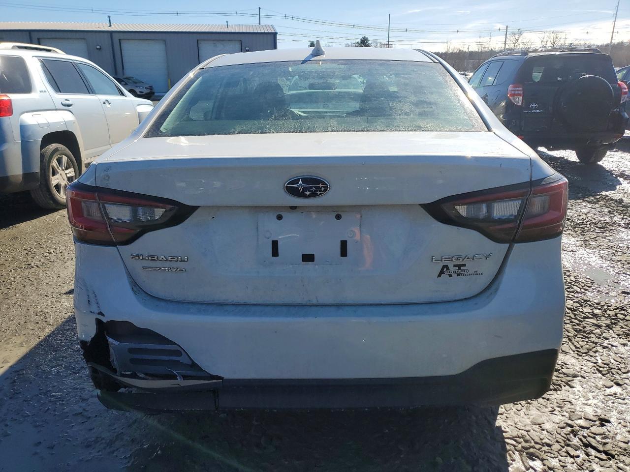 2022 SUBARU Legacy