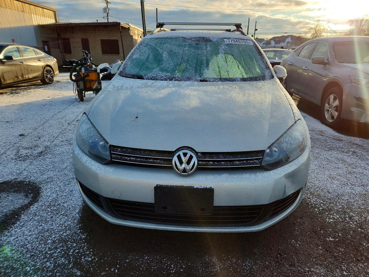 2011 VOLKSWAGEN JETTA