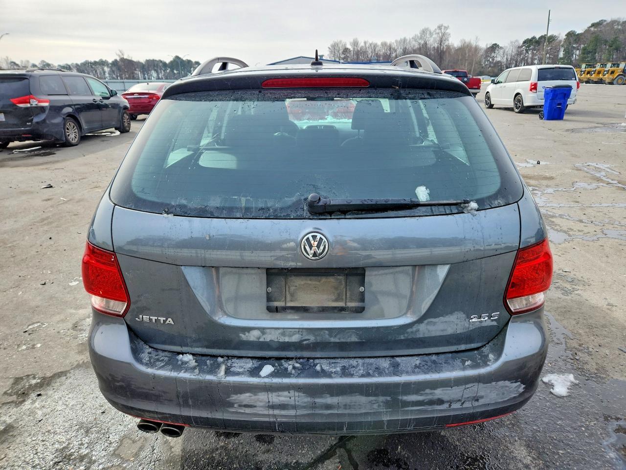 2011 VOLKSWAGEN JETTA