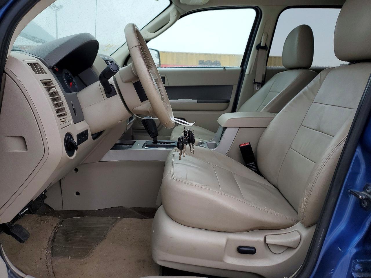 2010 FORD ESCAPE