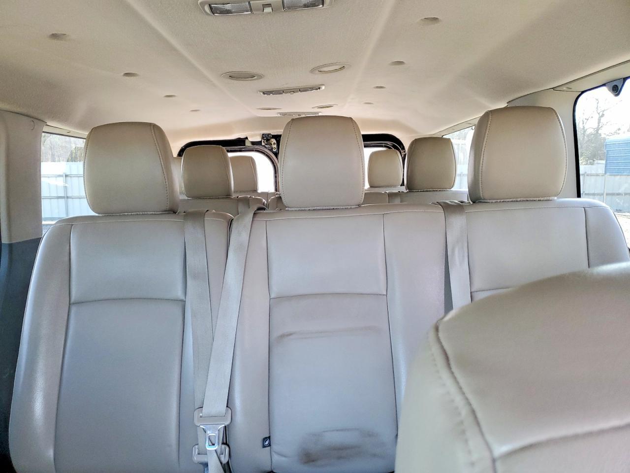 2017 NISSAN NV3500