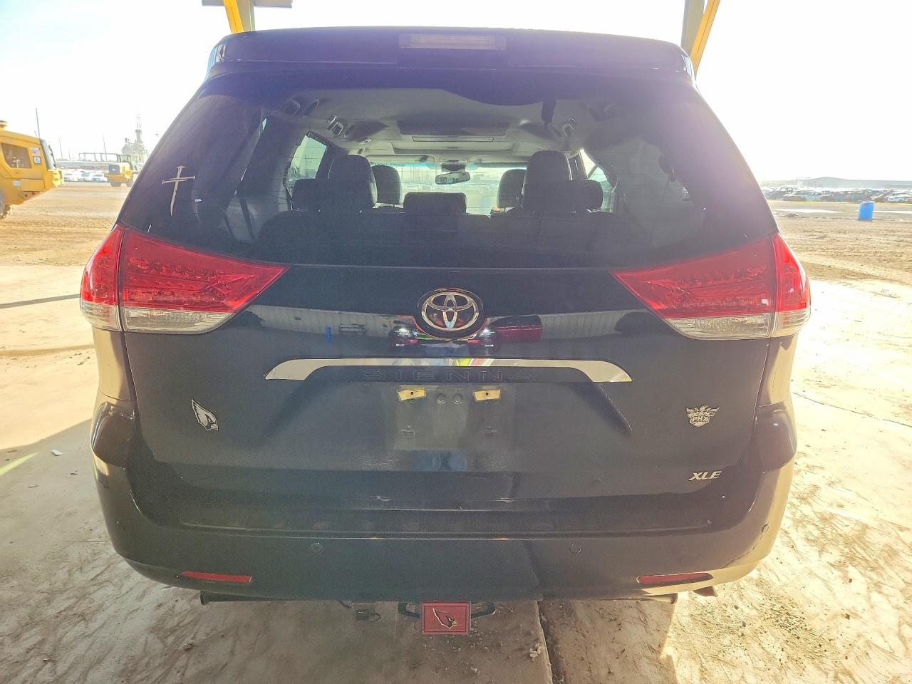 2013 TOYOTA SIENNA