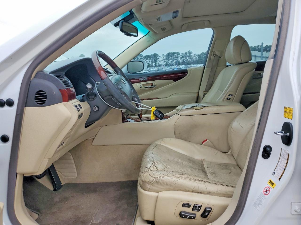 2010 LEXUS LS 460