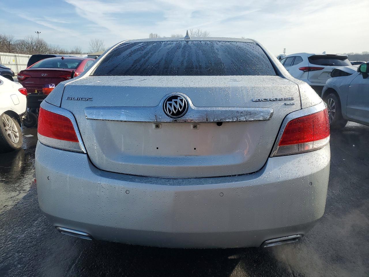 2011 BUICK LACROSSE