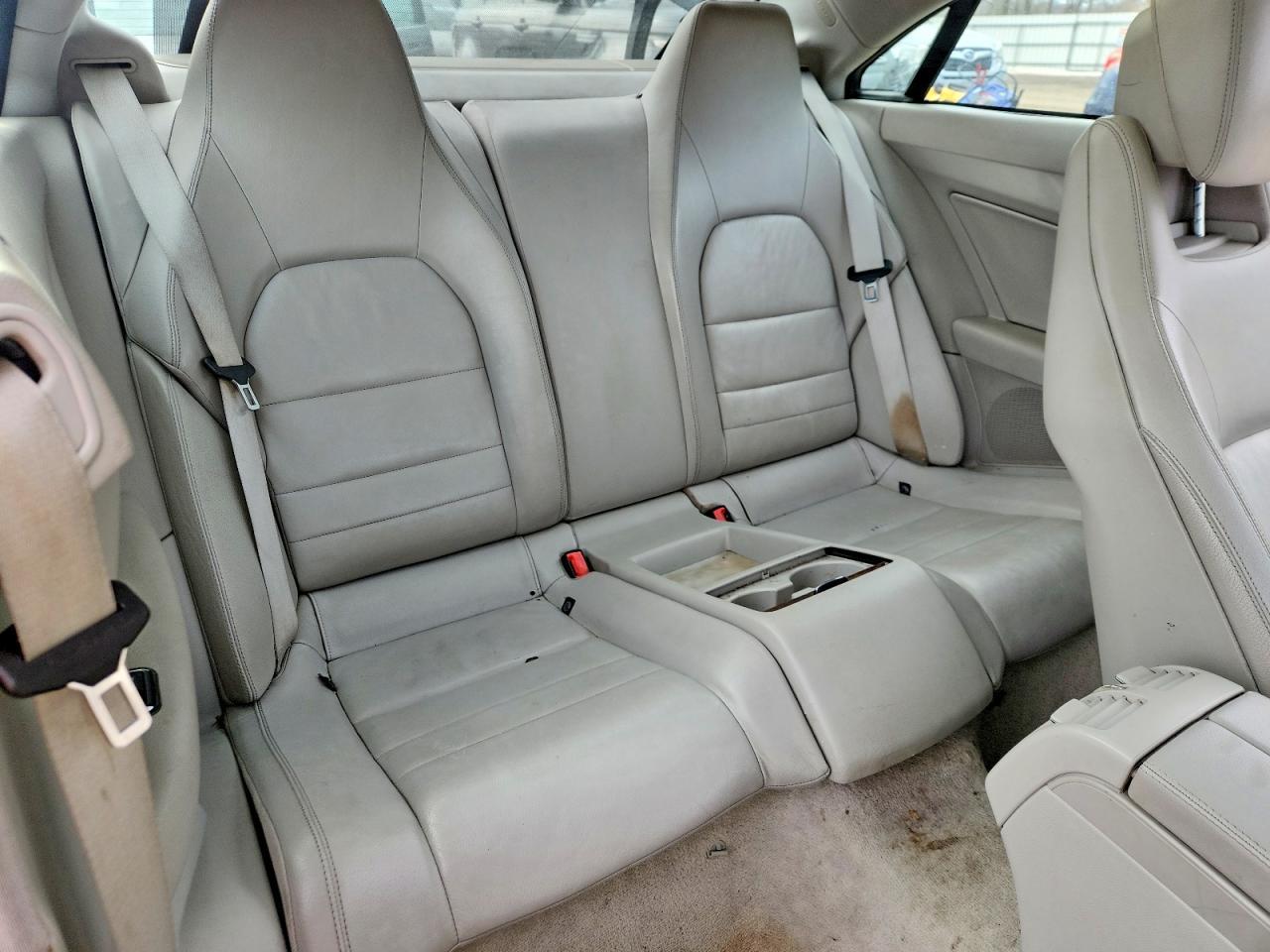 2011 MERCEDES-BENZ E-Class
