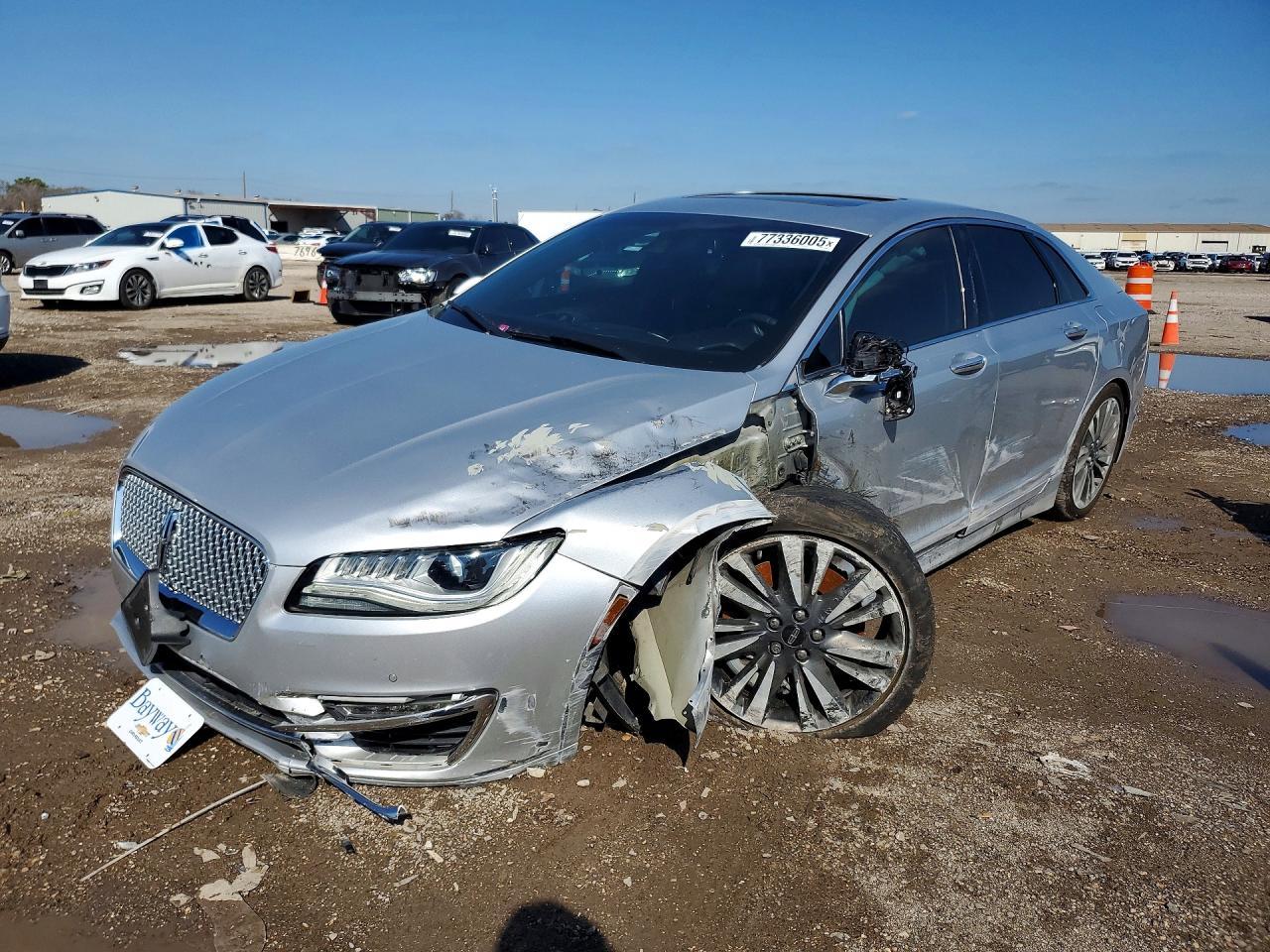 2017 LINCOLN MKZ