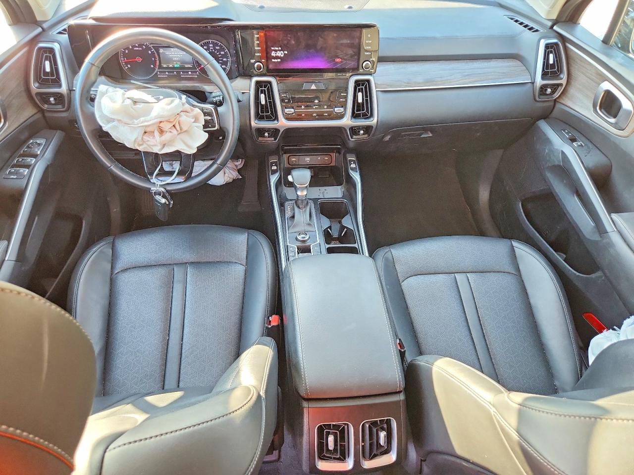 2022 KIA SORENTO