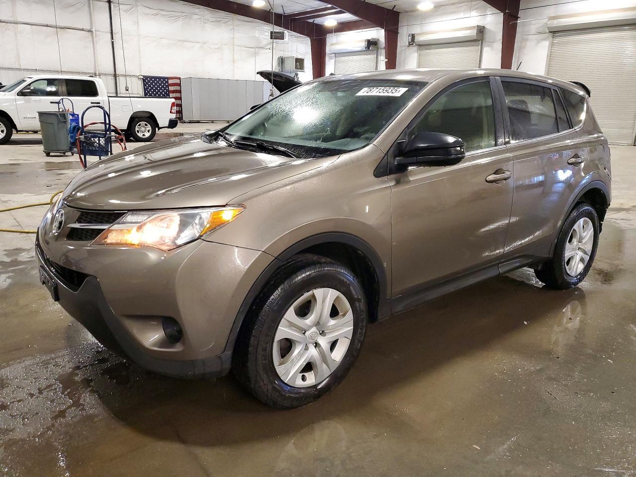 2015 TOYOTA RAV4