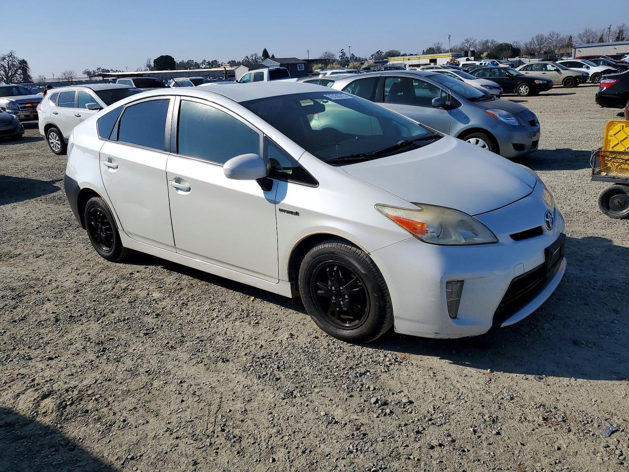 2015 TOYOTA PRIUS