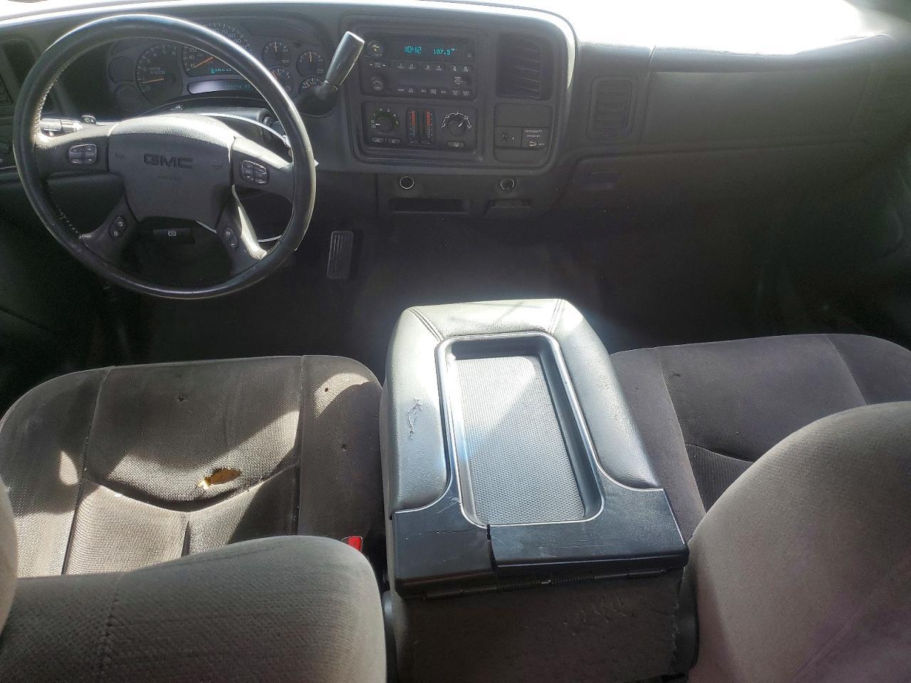 2004 GMC Sierra