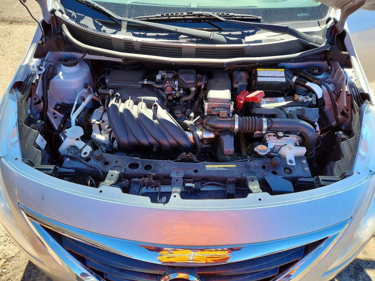 2016 NISSAN VERSA
