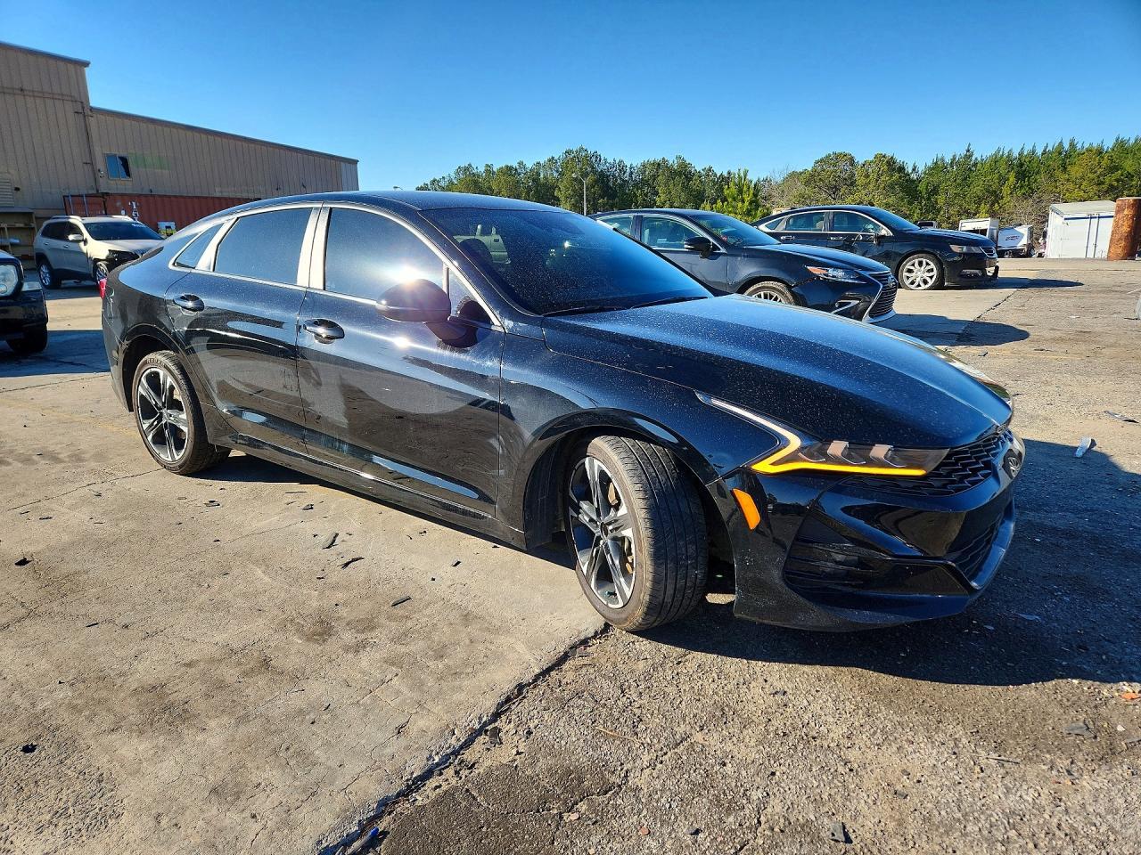 2023 KIA K5