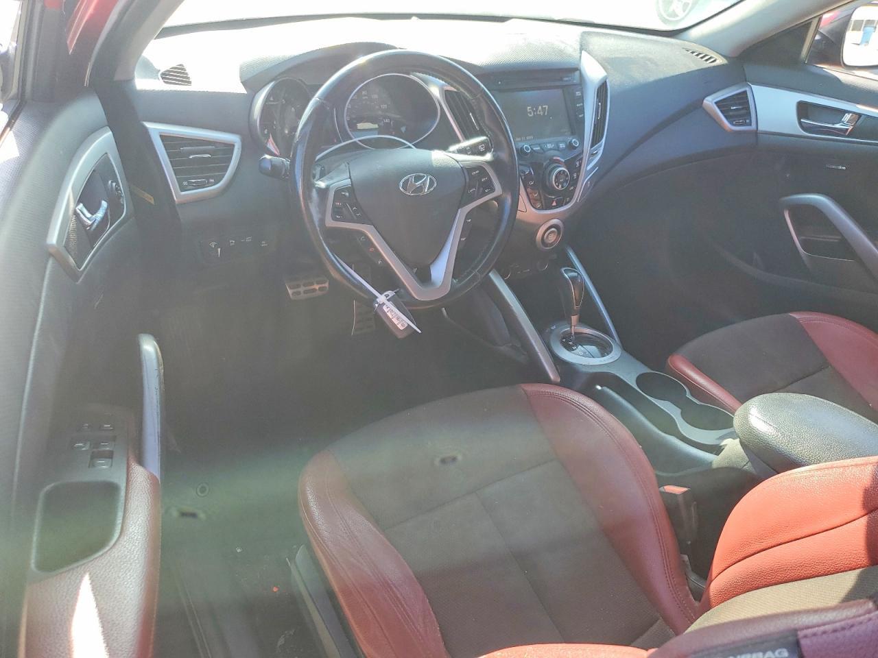 2013 HYUNDAI VELOSTER