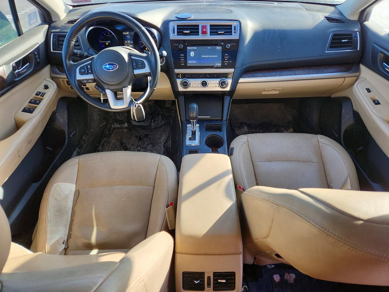 2015 SUBARU Outback