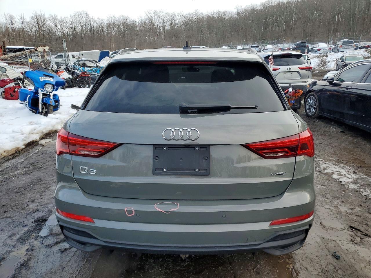 2024 AUDI Q3