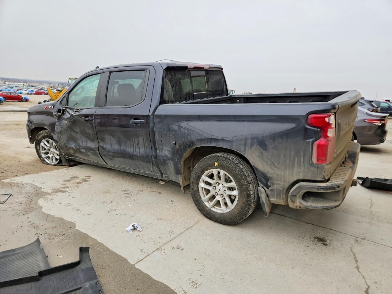 2024 CHEVROLET Silverado