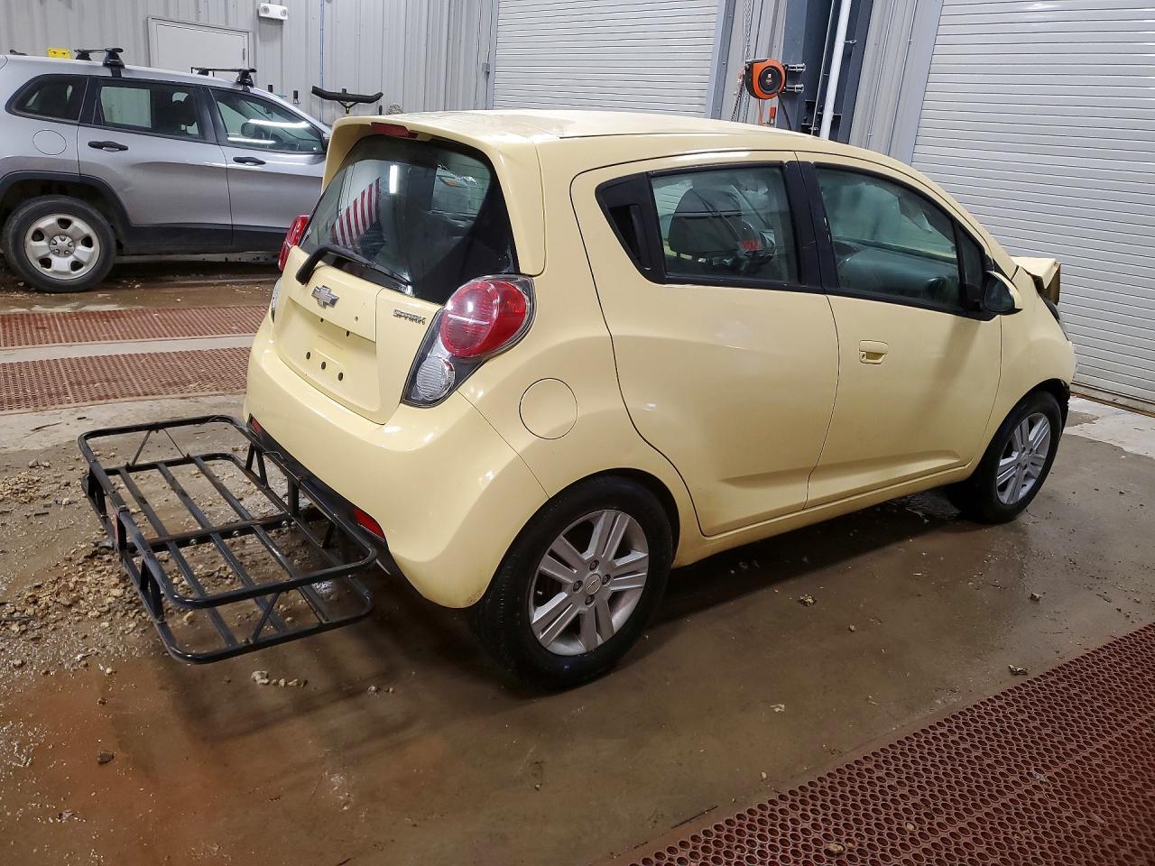 2013 CHEVROLET Spark