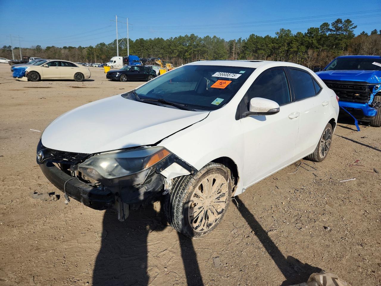 2015 TOYOTA COROLLA