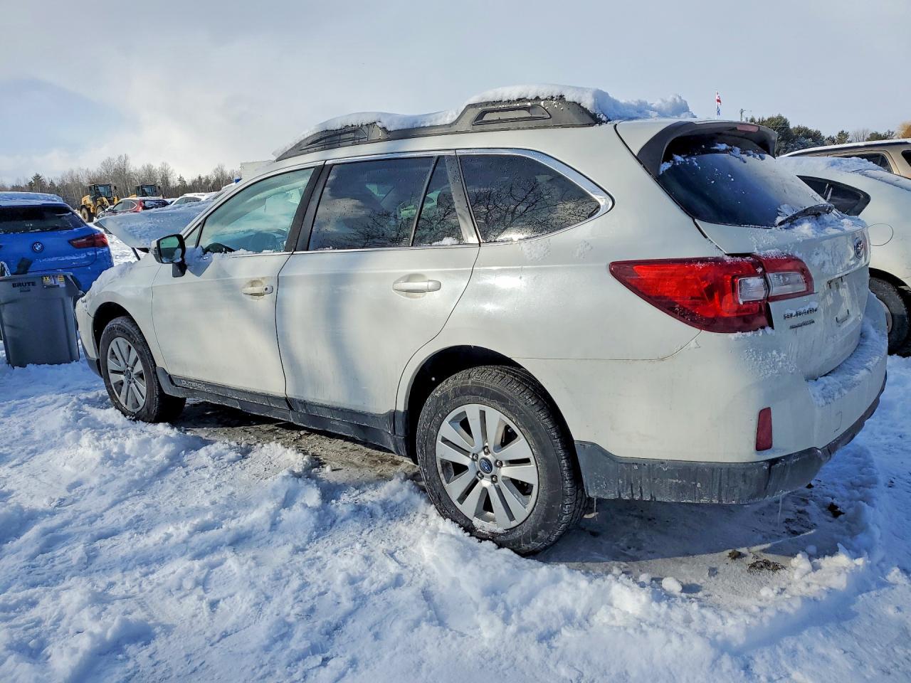 2017 SUBARU Outback