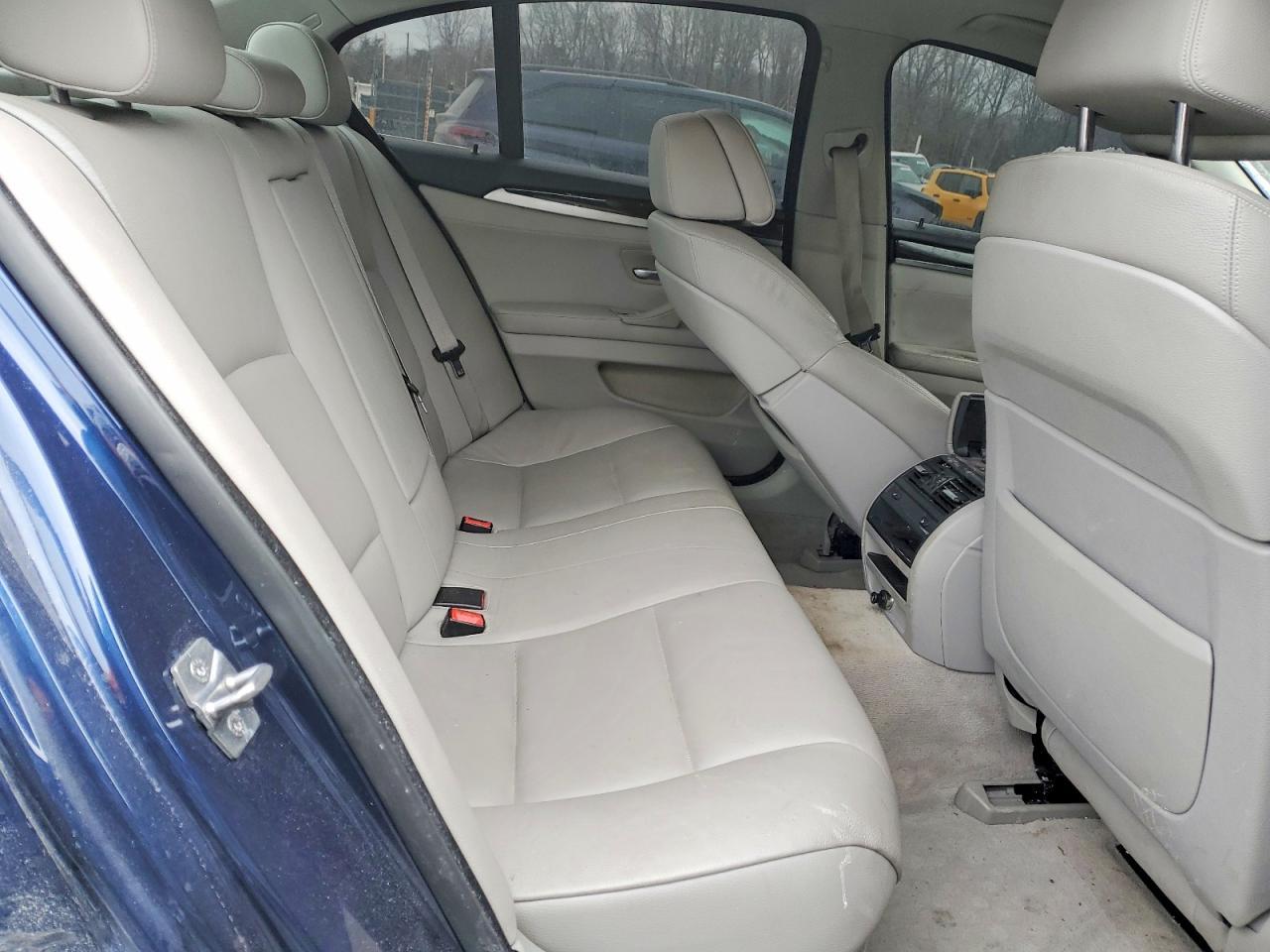 2011 BMW 5 series