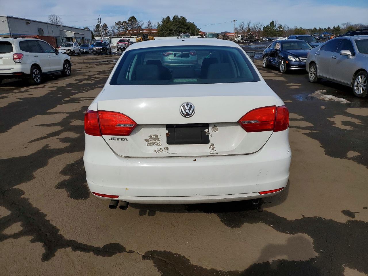 2013 VOLKSWAGEN JETTA