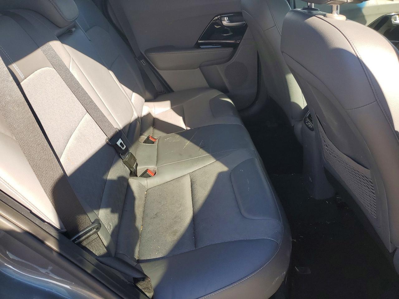 2017 KIA Niro