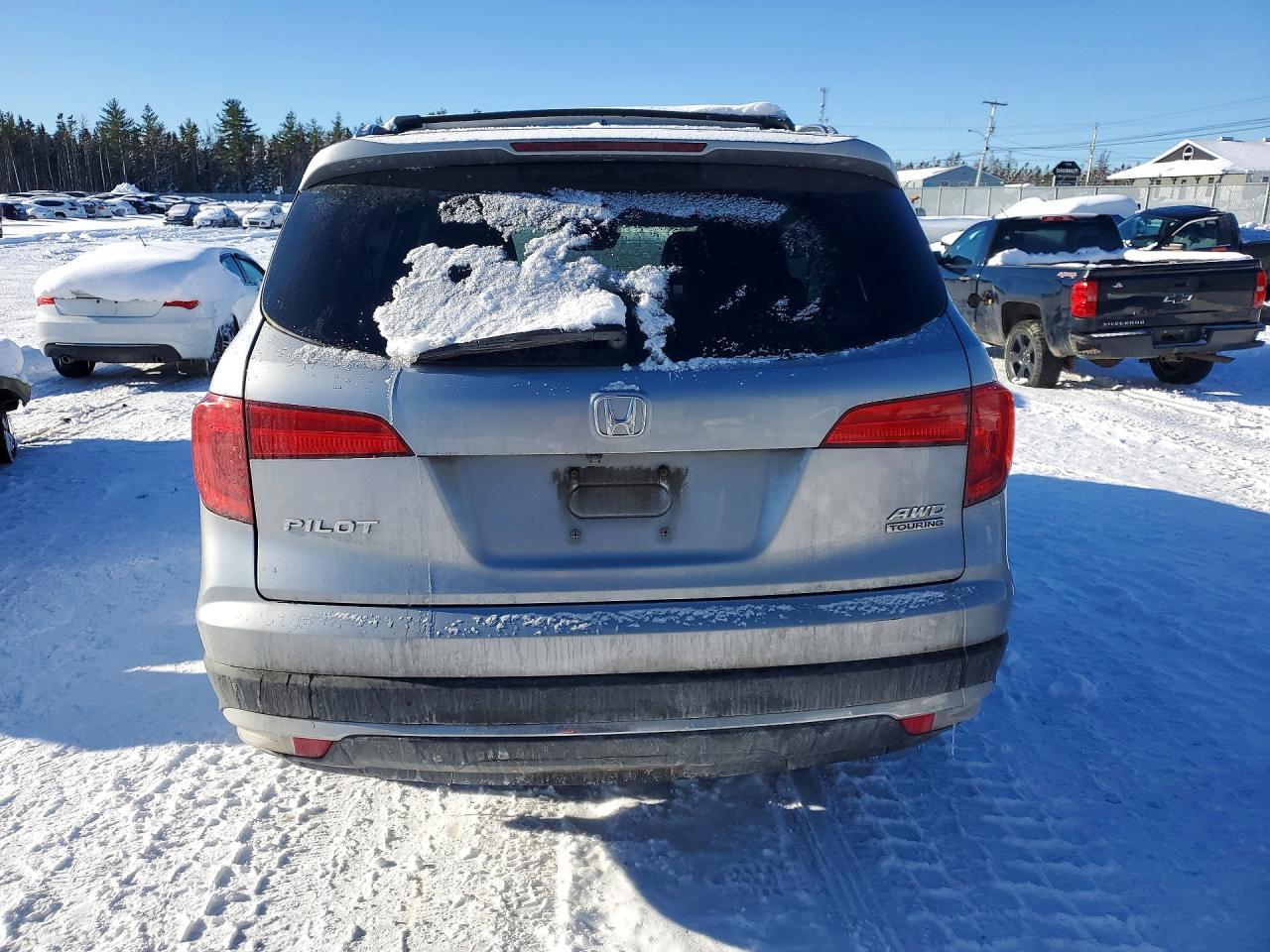 2016 HONDA PILOT