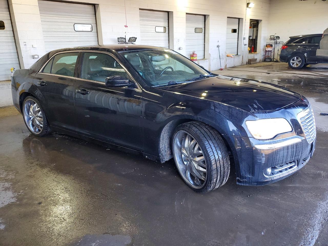 2013 CHRYSLER 300