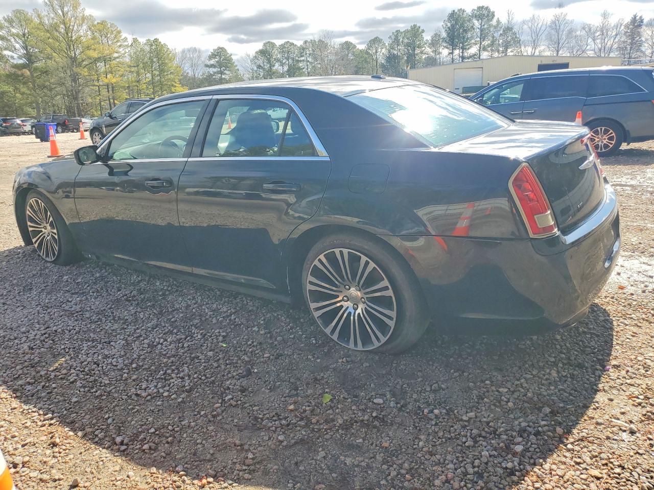 2013 CHRYSLER 300