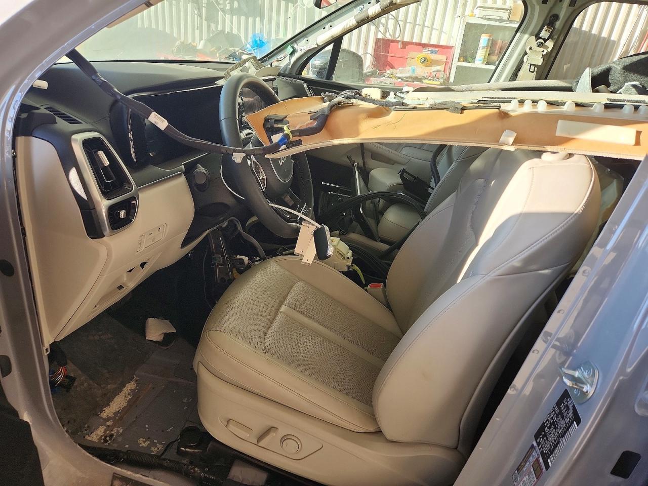 2023 KIA SORENTO
