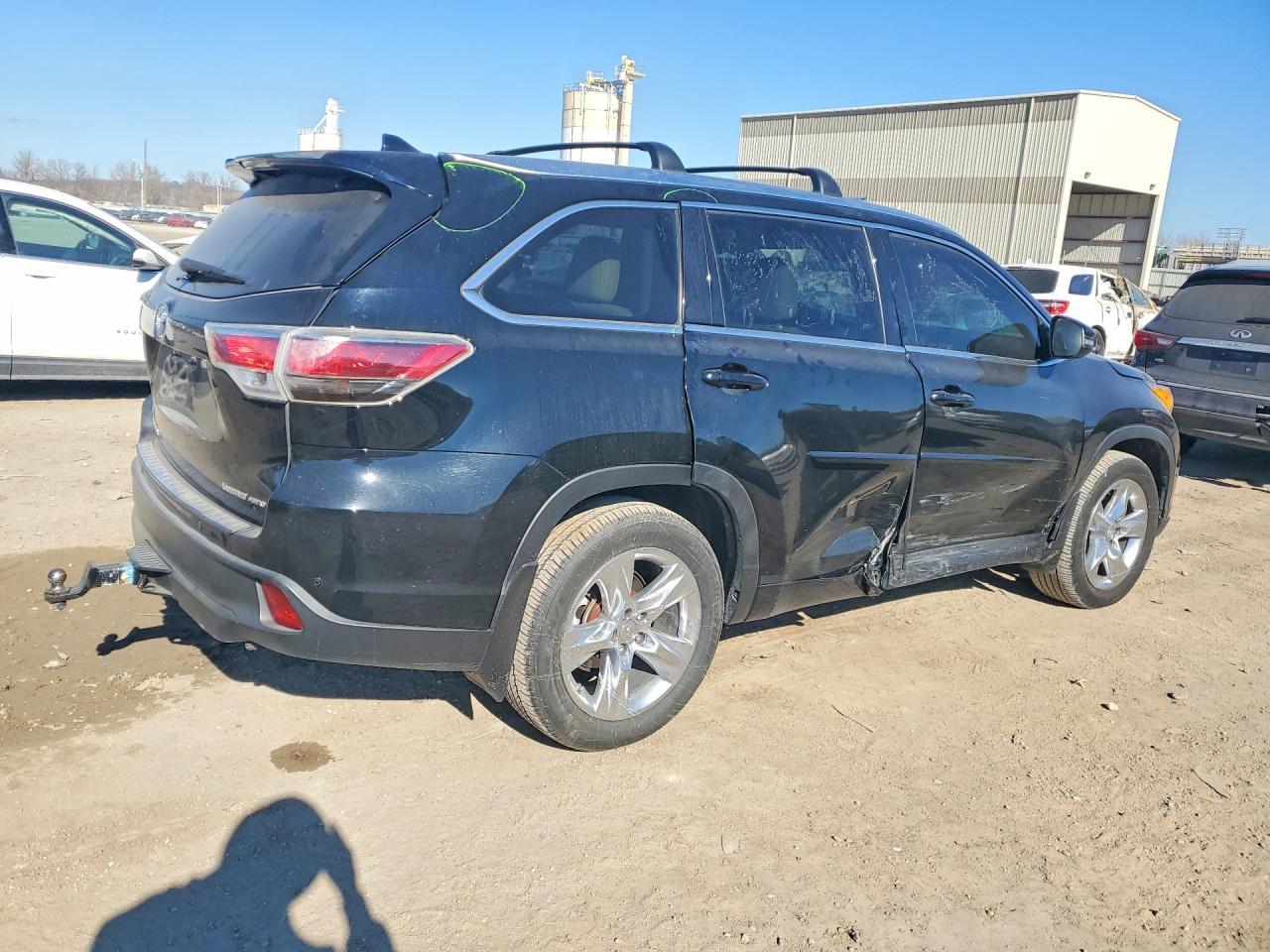 2014 TOYOTA HIGHLANDER
