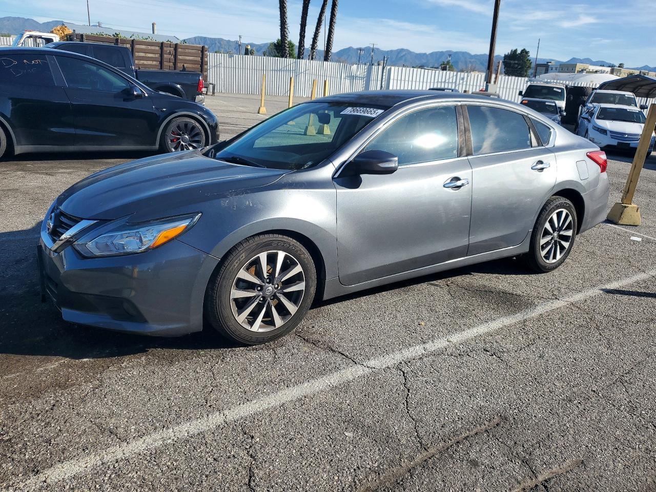 2017 NISSAN