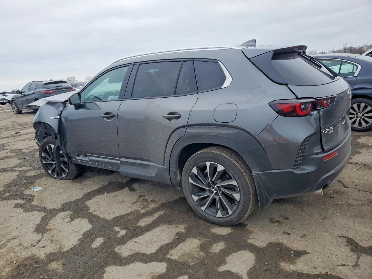 2025 MAZDA CX-50