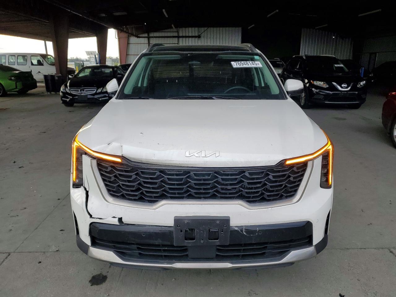 2025 KIA SORENTO