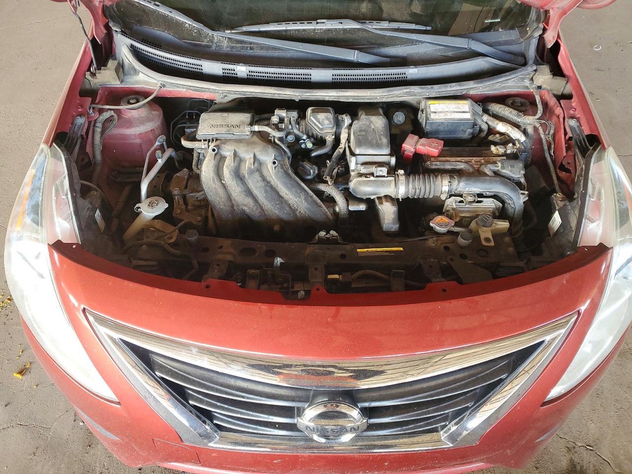 2016 NISSAN VERSA