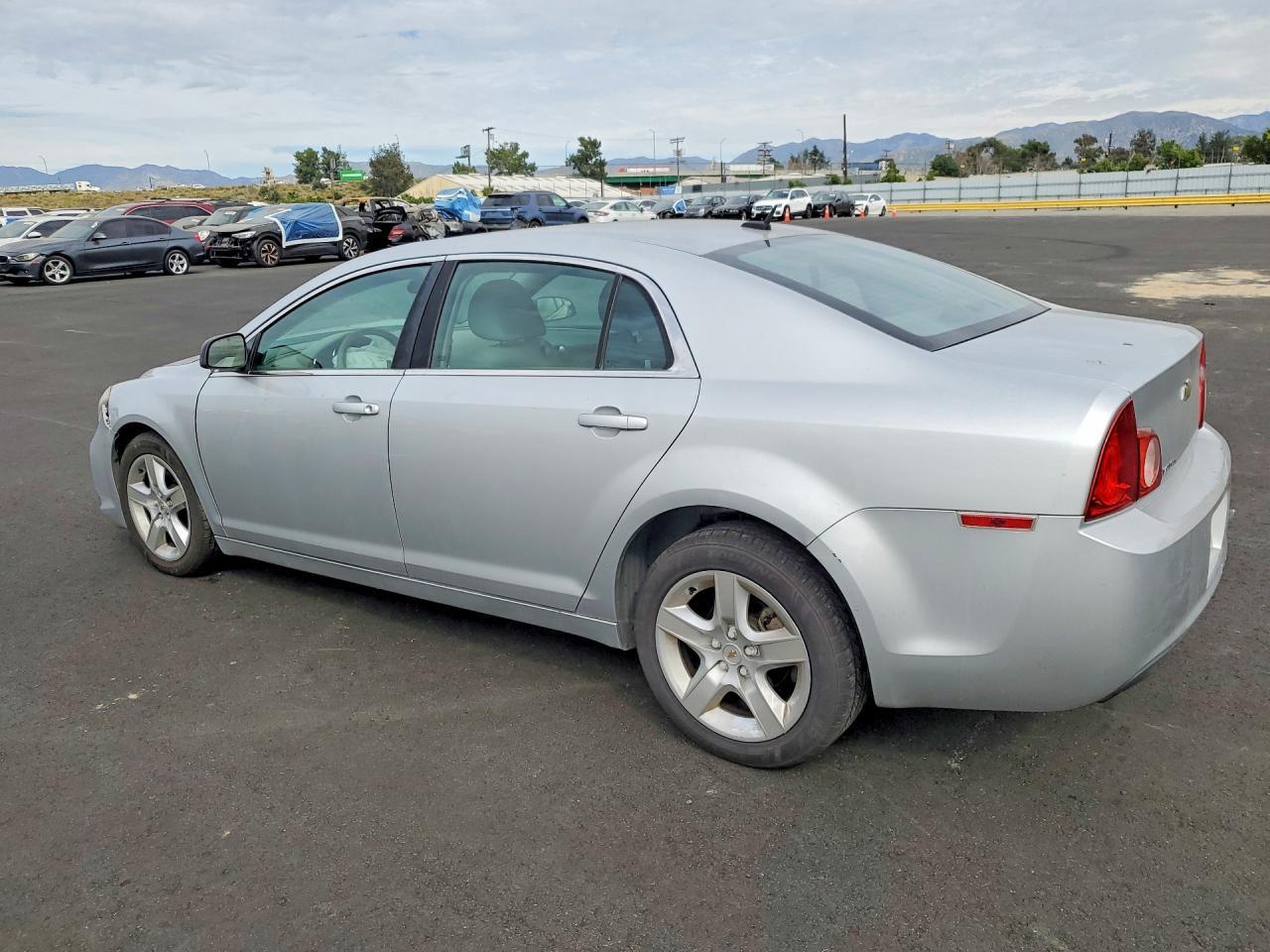 2011 CHEVROLET MALIBU