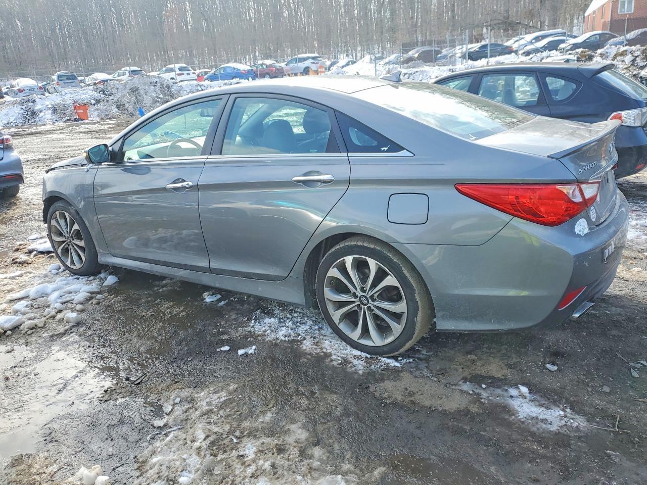 2014 HYUNDAI SONATA