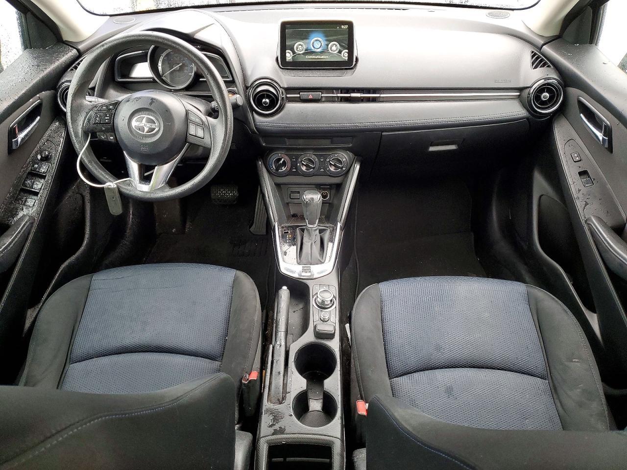 2016 TOYOTA SCION