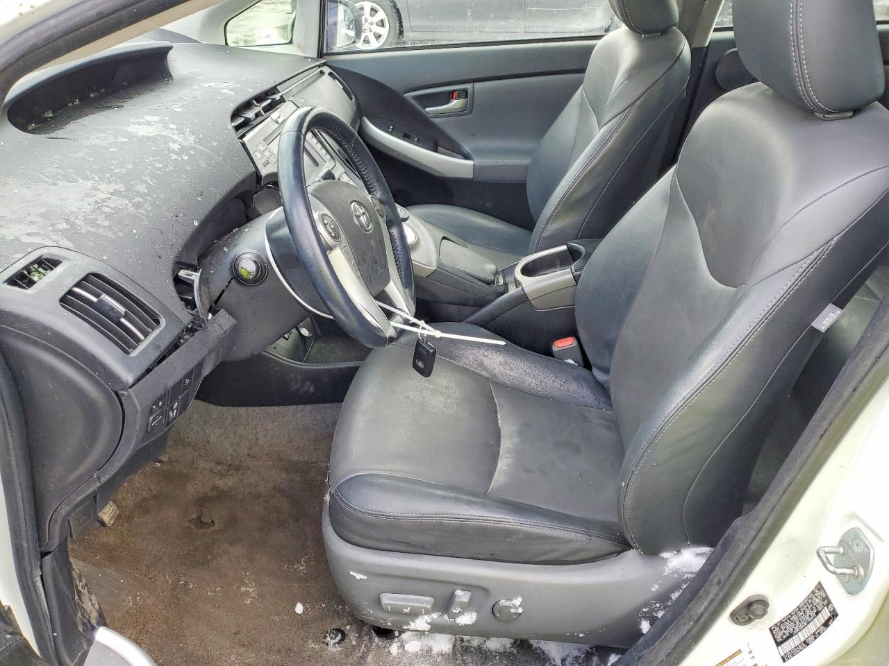2014 TOYOTA PRIUS
