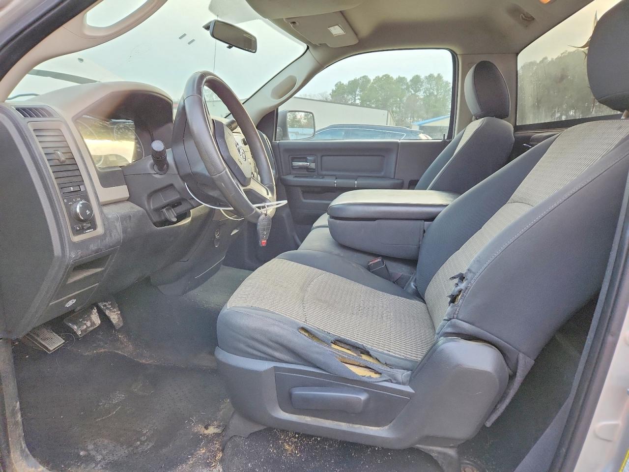 2011 DODGE RAM 1500