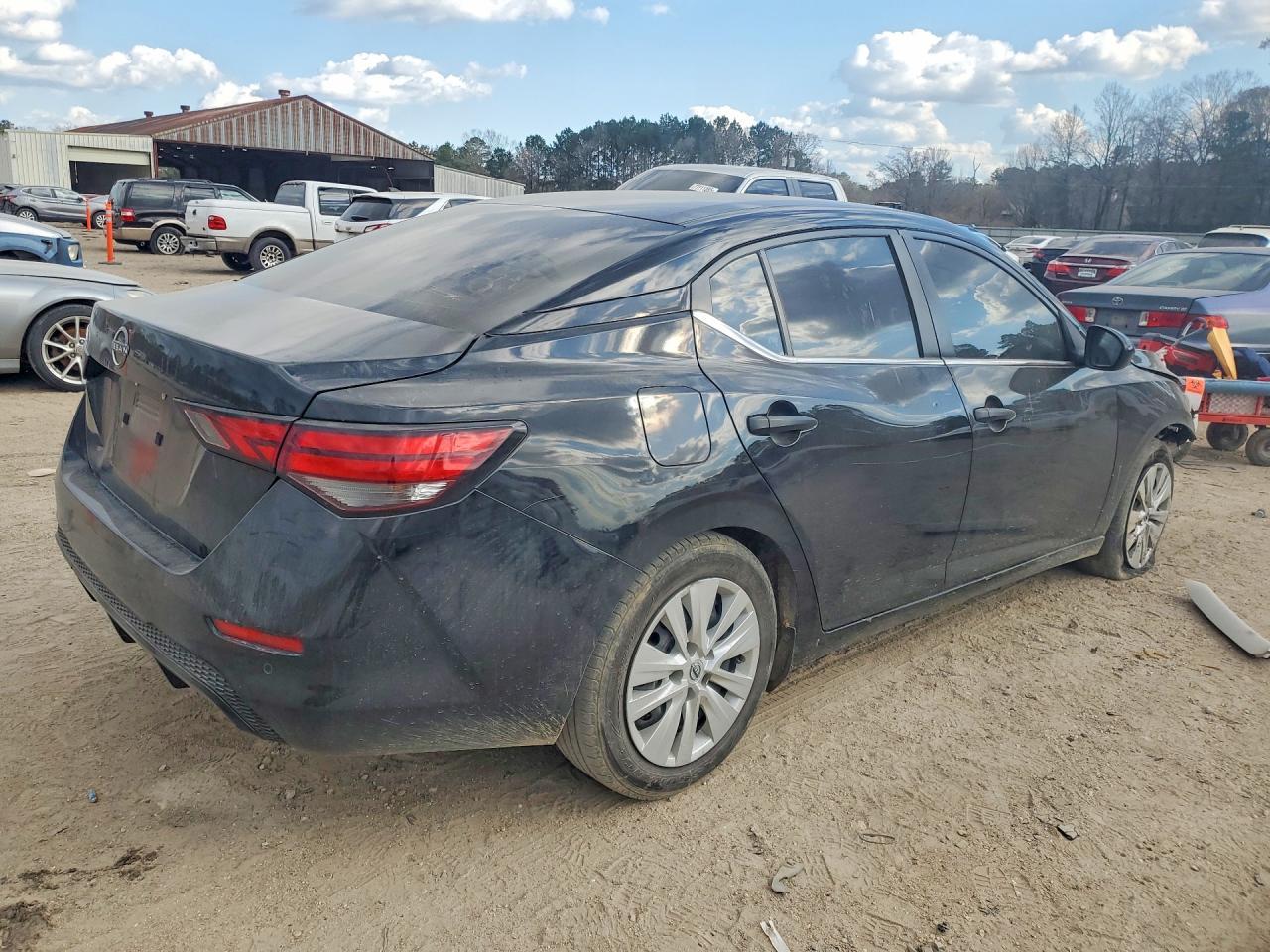 2024 NISSAN SENTRA