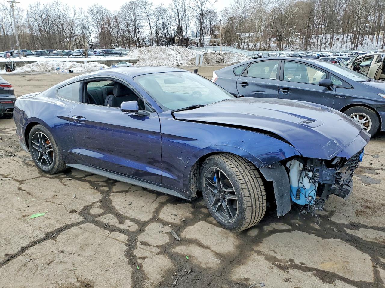 2020 FORD MUSTANG