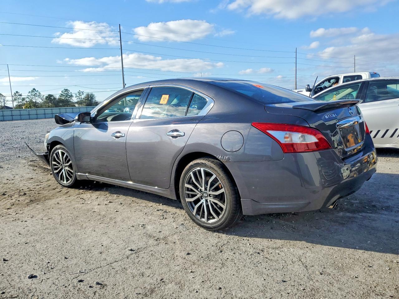 2009 NISSAN Maxima